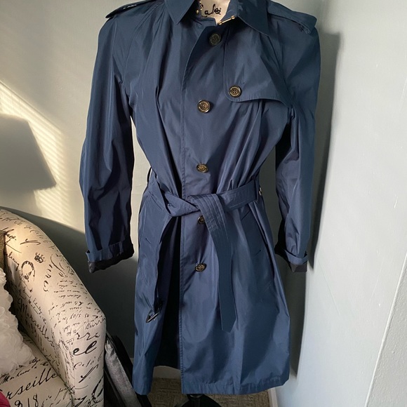 ⚡️Sale! Burberry Renwick Trench Coat - Picture 3 of 16